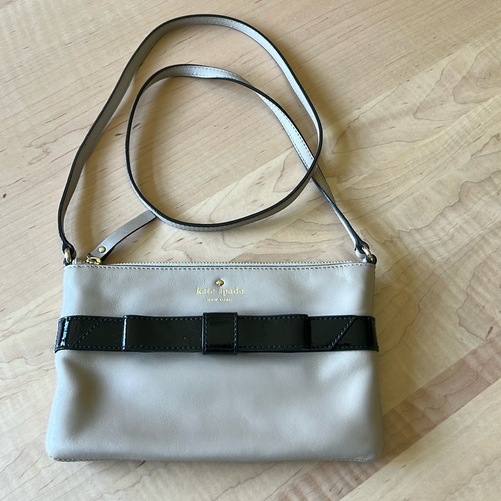 KATE SPADE ♠️ Janelle Leather Crossbody Bow Motif Summer Wedding Accessory
